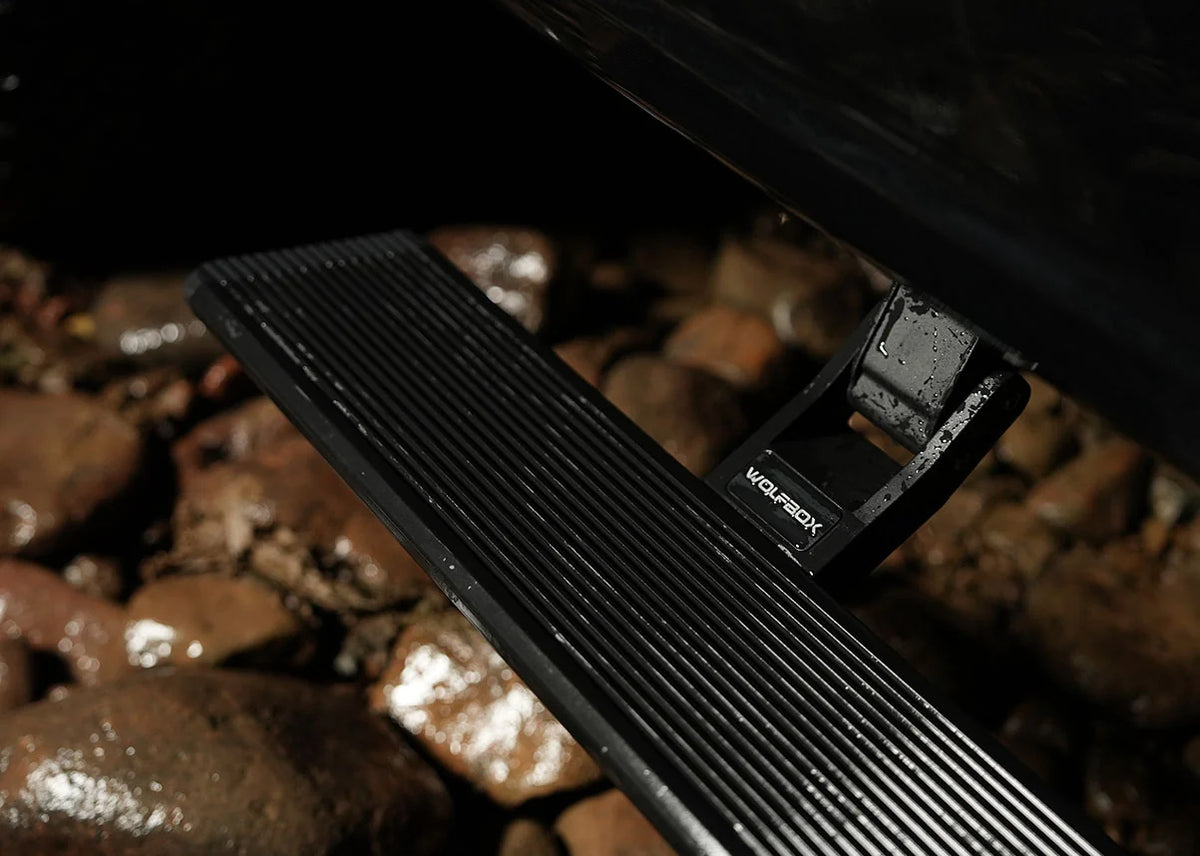 What Makes the Best Power Running Boards