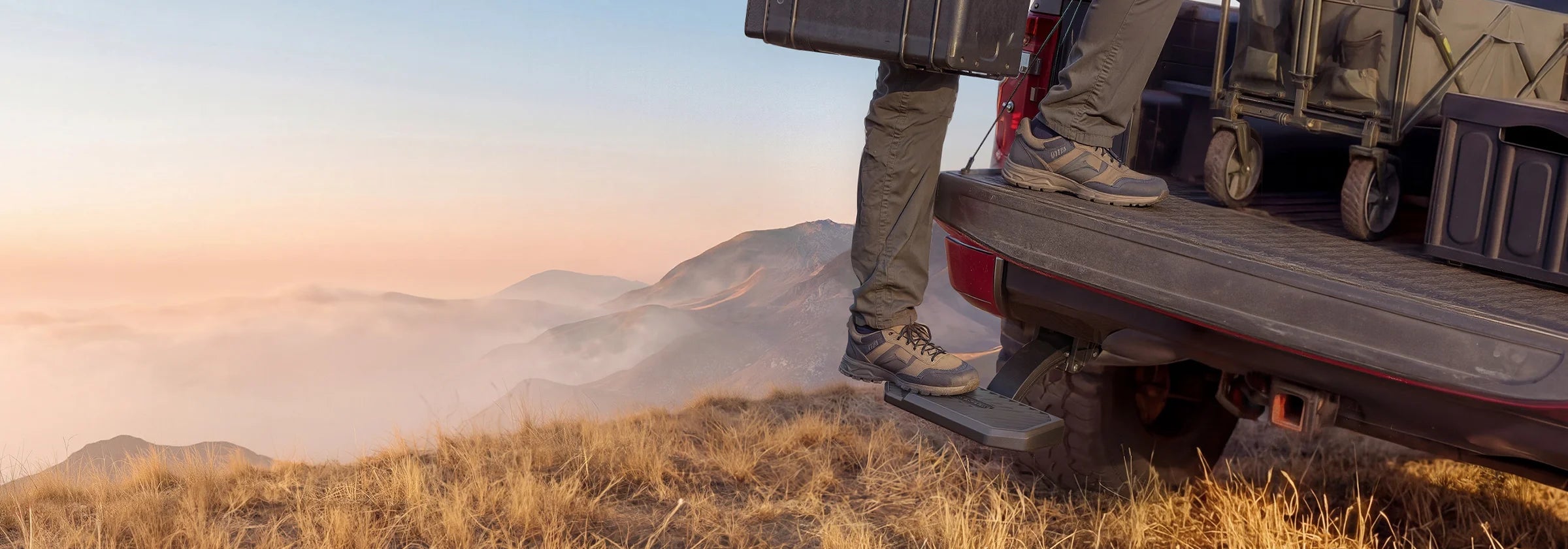 Wolfbox Retractable Truck Bed Step - Heavy-Duty Rear Bumper Step for Easy Knee-Saving Access.