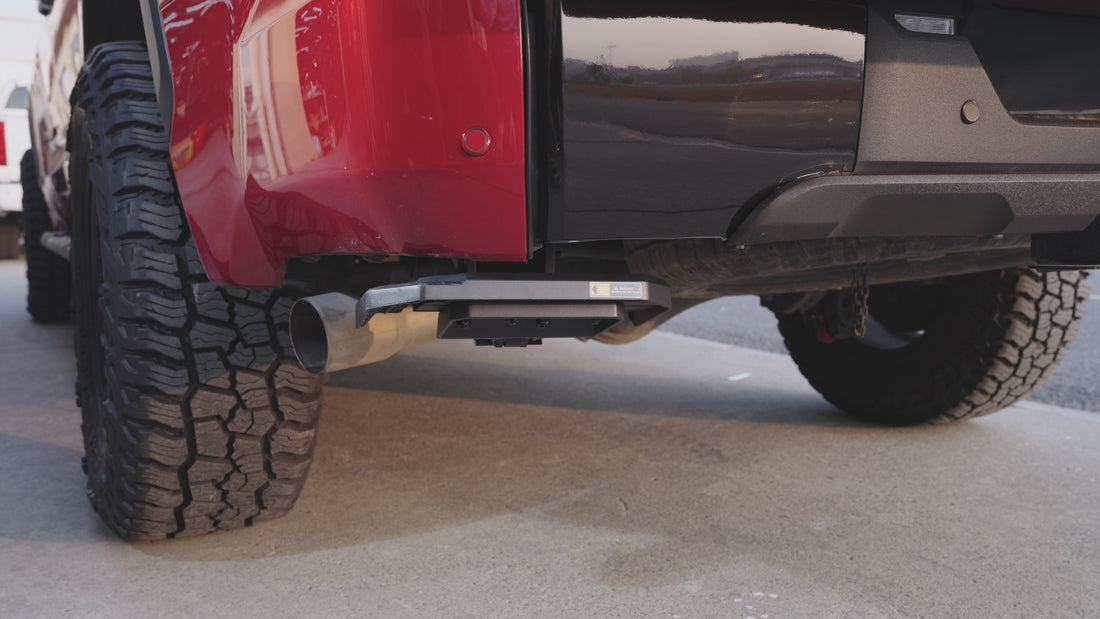 Load video: Wolfbox Foot-Activated Bed Step in Action - Experience effortless, pain-free truck bed access with a quick nudge of your foot.